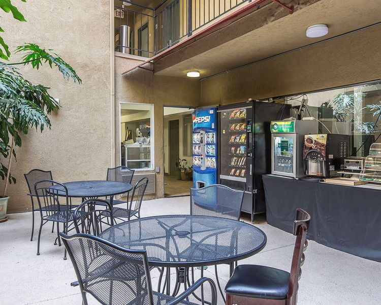 Quality Inn San Diego Downtown North Exterior foto