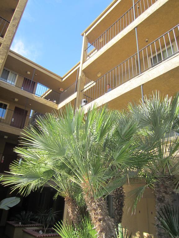 Quality Inn San Diego Downtown North Exterior foto