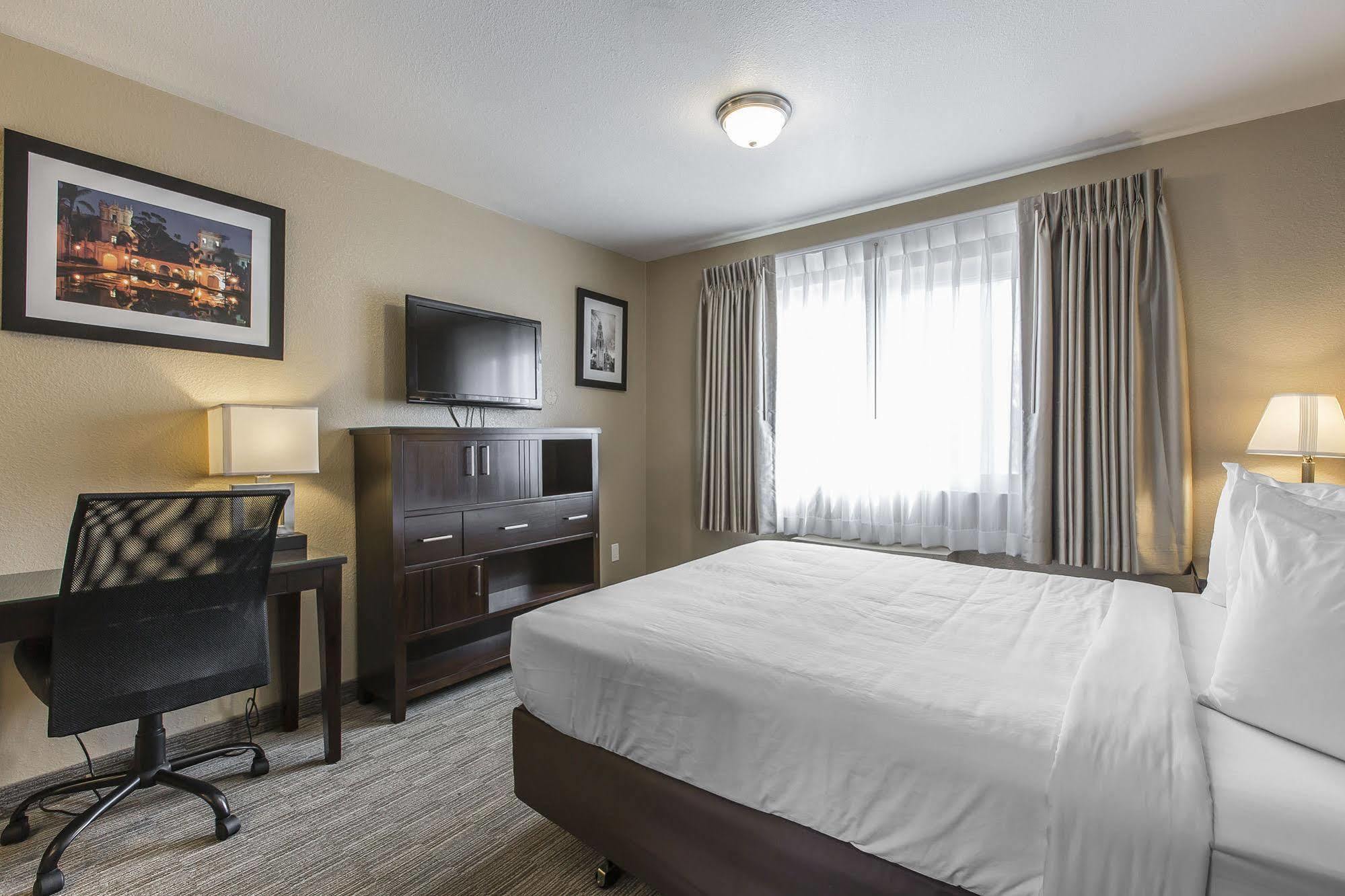 Quality Inn San Diego Downtown North Exterior foto