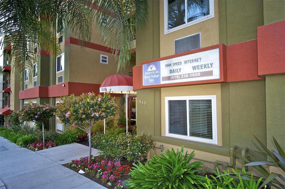 Quality Inn San Diego Downtown North Exterior foto